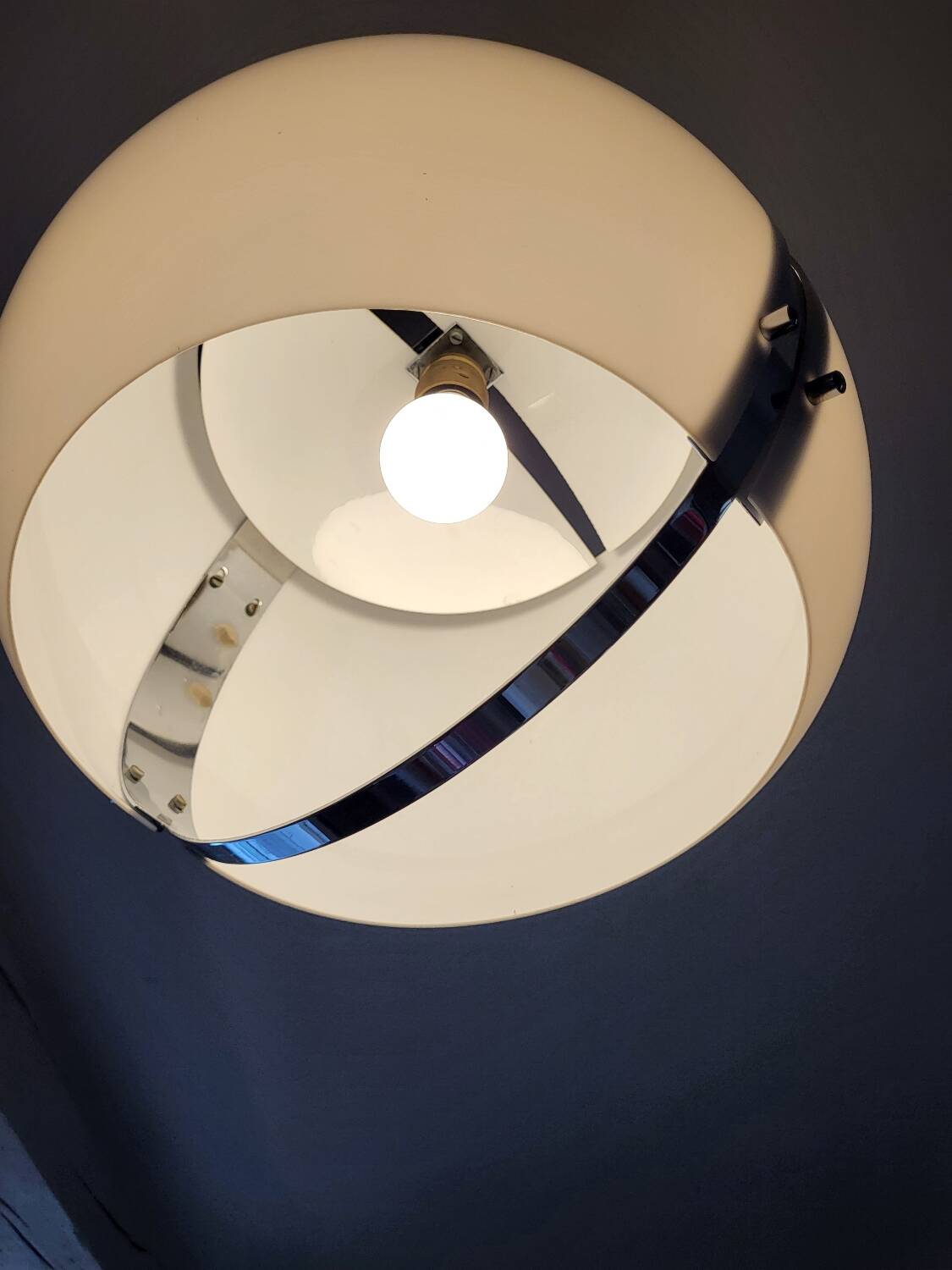 Vintage Harvey Guzzini pendant light