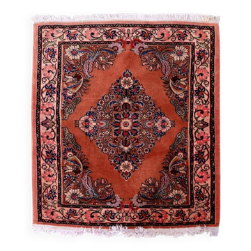 Vintage Sarouk wool rug, rose field & diamond medallion, c. 1950s