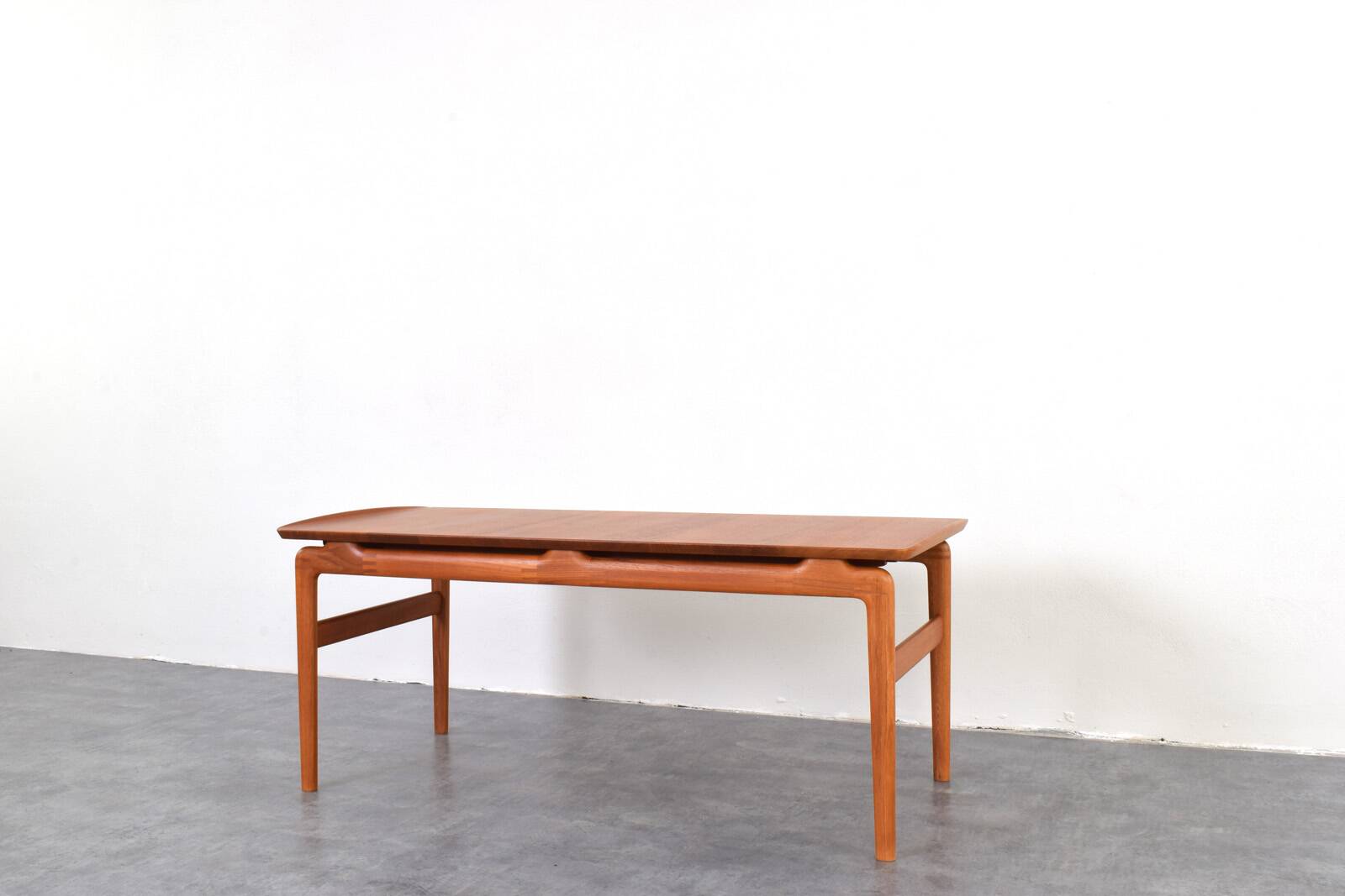Model 640 Coffee Table by P. Hvidt & Or. Mølgaard-Nielsen for France & Søn