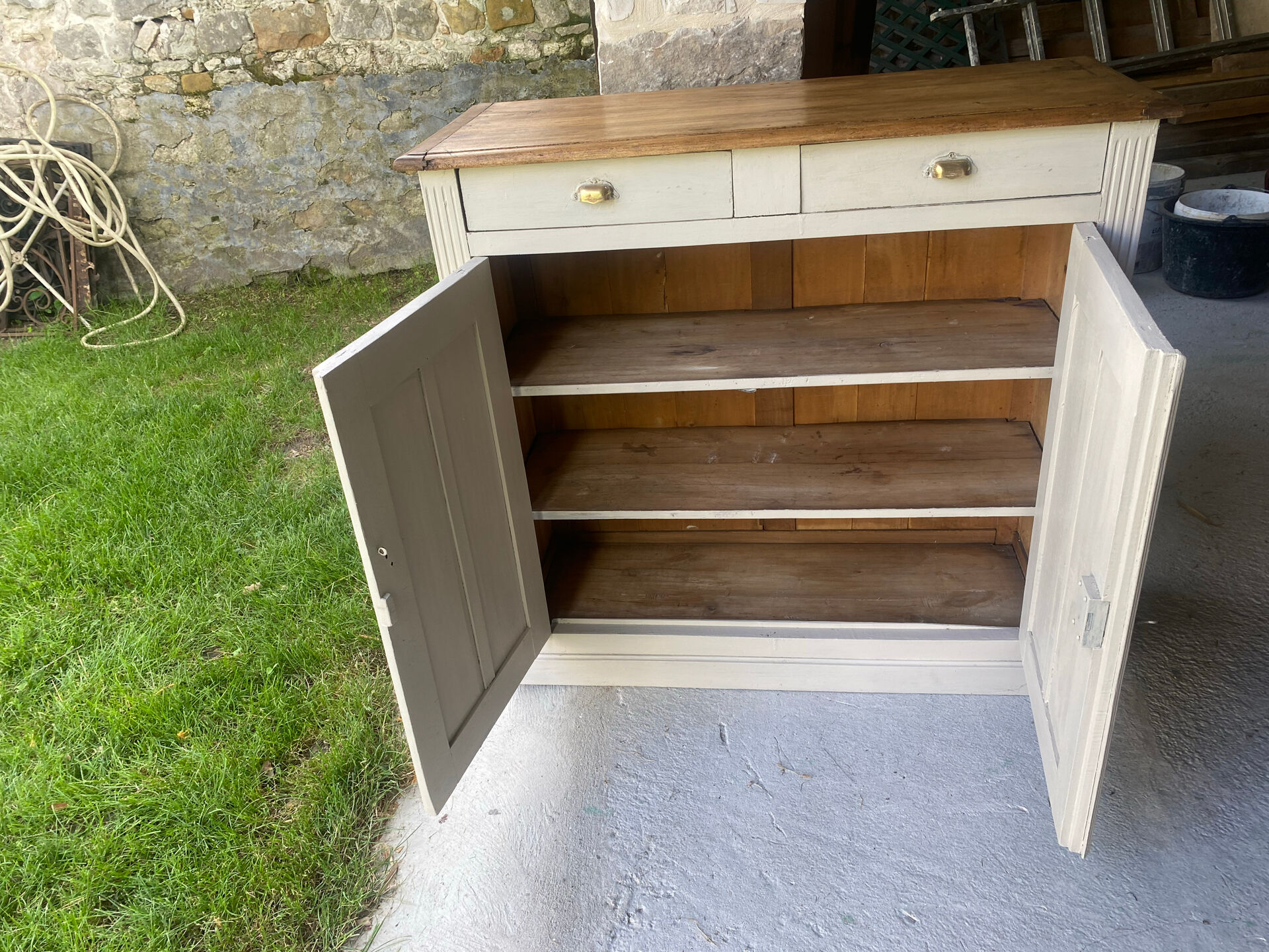 Linden buffet with patina except for the top 1920.