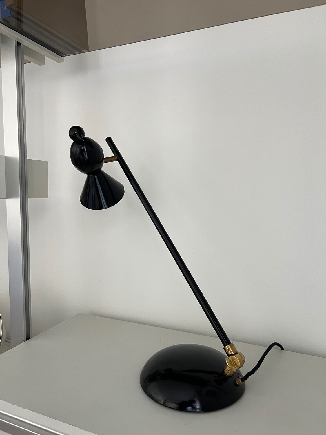 Atelier Areti Alouette table lamp, black/brass