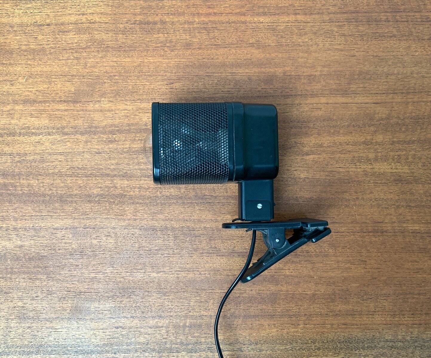 Postmodern mesh table lamp, 1980s