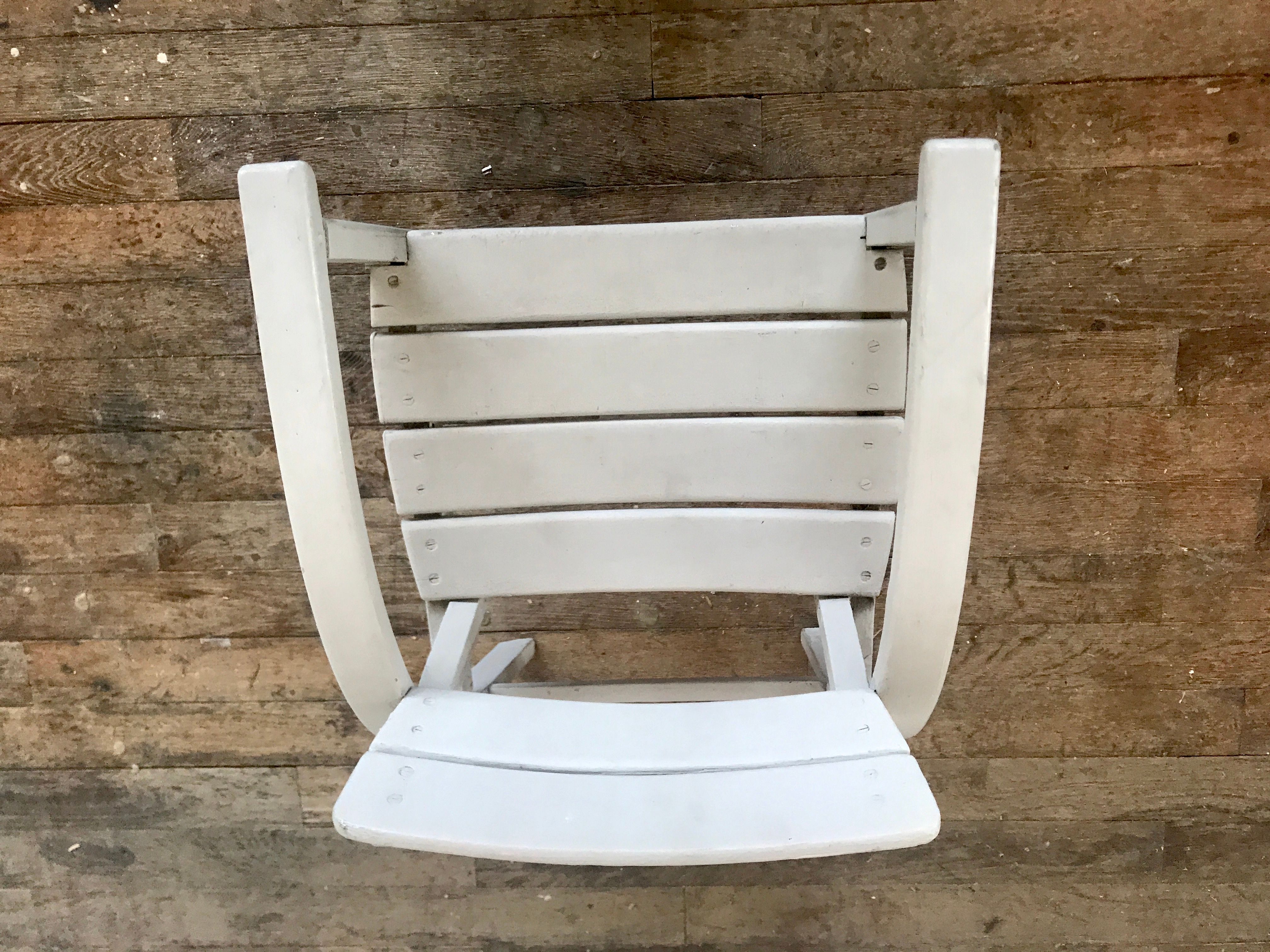 Fauteuil vintage pour enfant blanc gris clair 1950