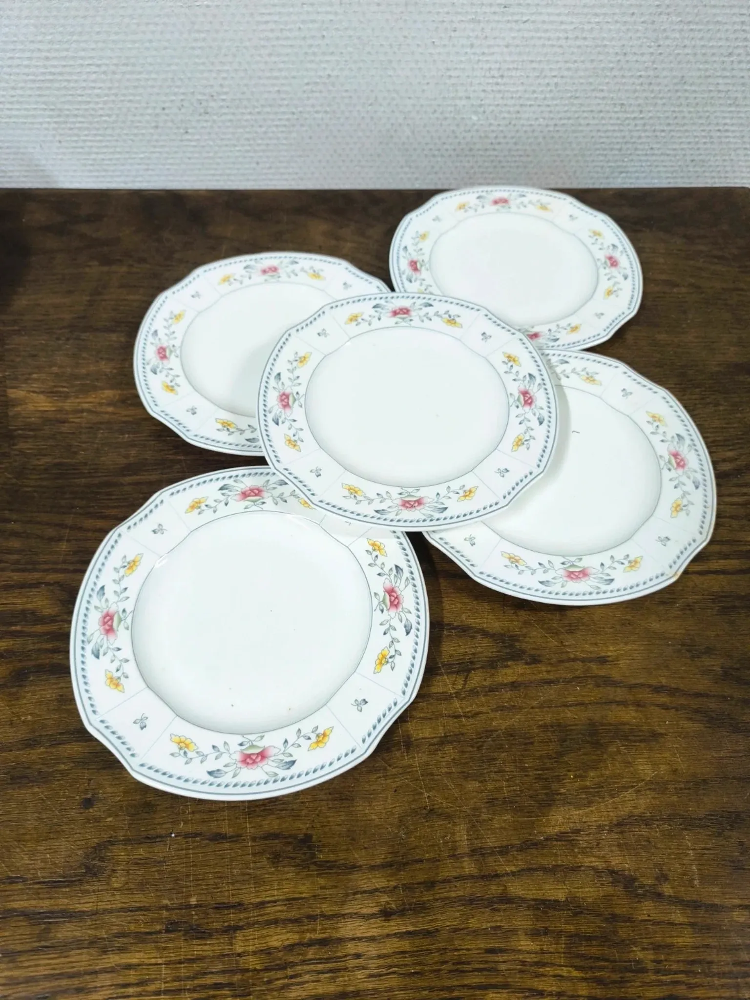 Set of 5 Villeroy & Boch "Nanking" Bone China Vintage Dessert Plates