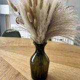 Carafe en verre vert