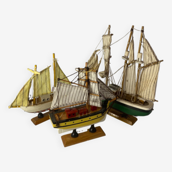 3 maquettes bateaux voiliers