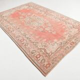 Tapis Anatolien Vintage Fait Main en Laine, Tons Rose Fané, Beige & Bleu