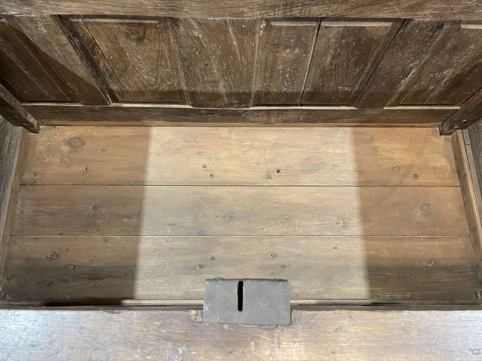 Large 18th century oak chest