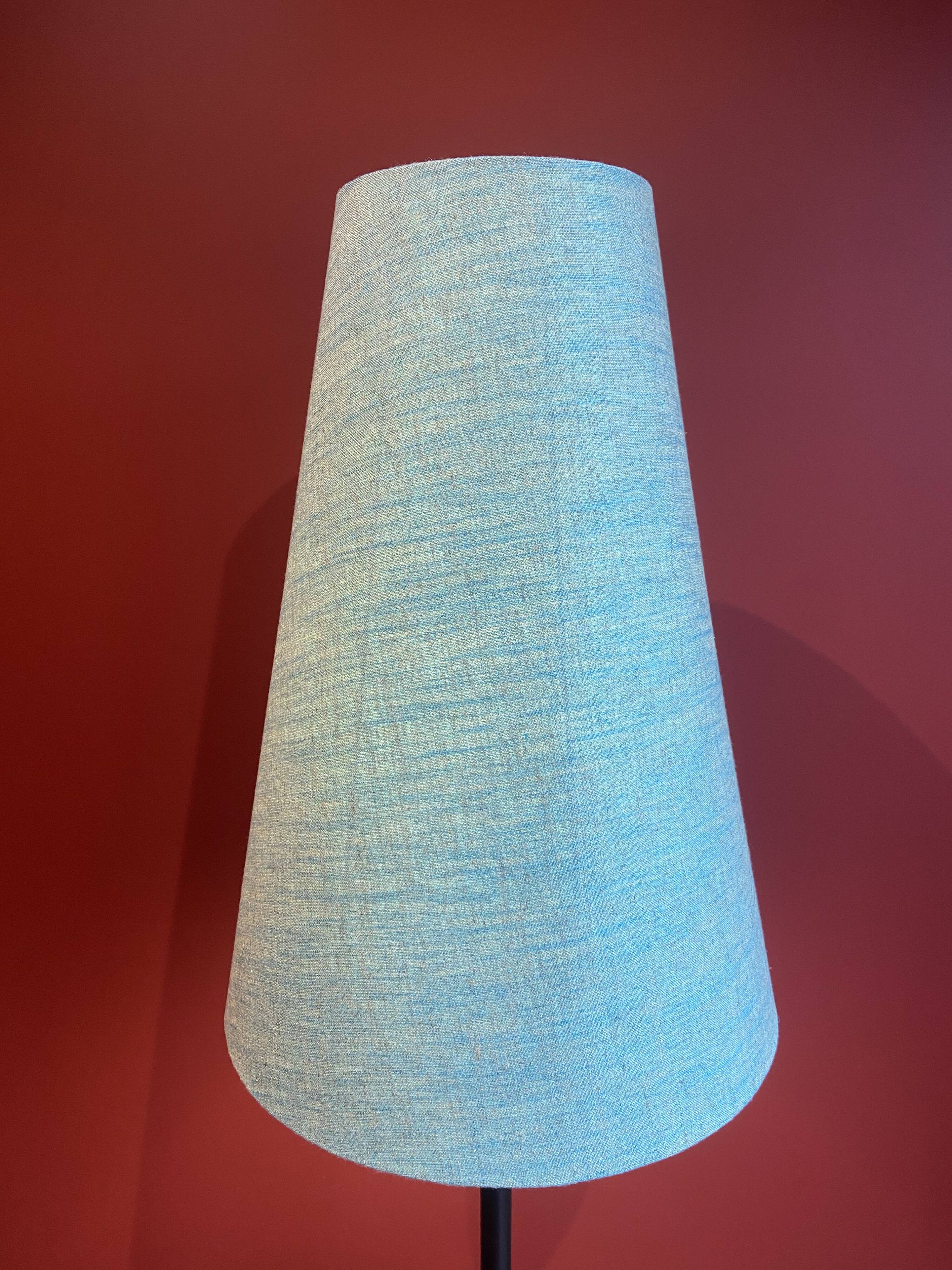 "Balustrade" lamp in terracotta, Ashoka silk shade, pistachio green.