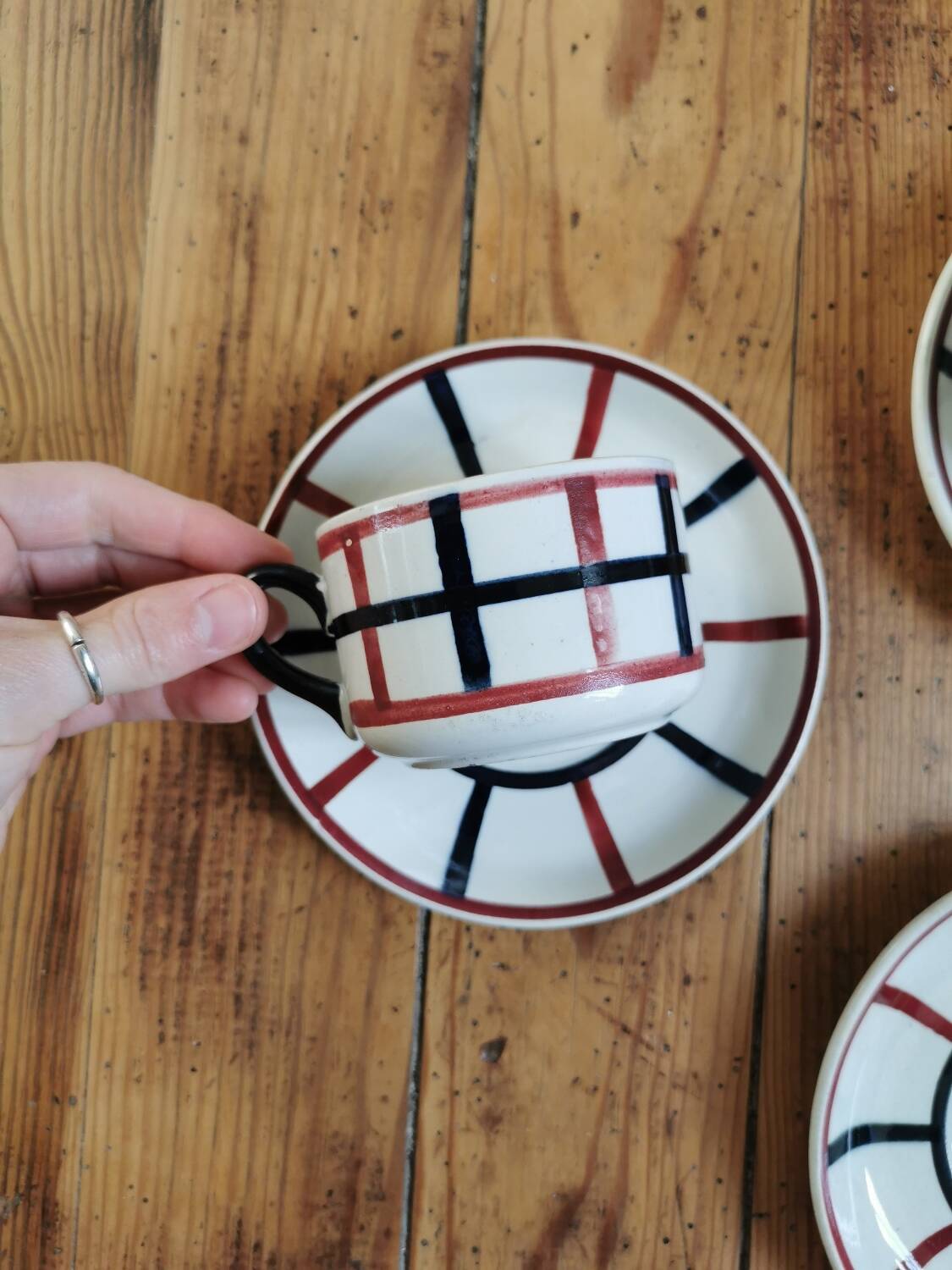 Old St Amand cups, Lou Basquez