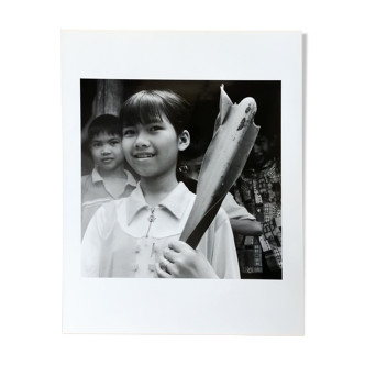 Portrait of N-B art of young children reporting Southeast Asia 1950s.