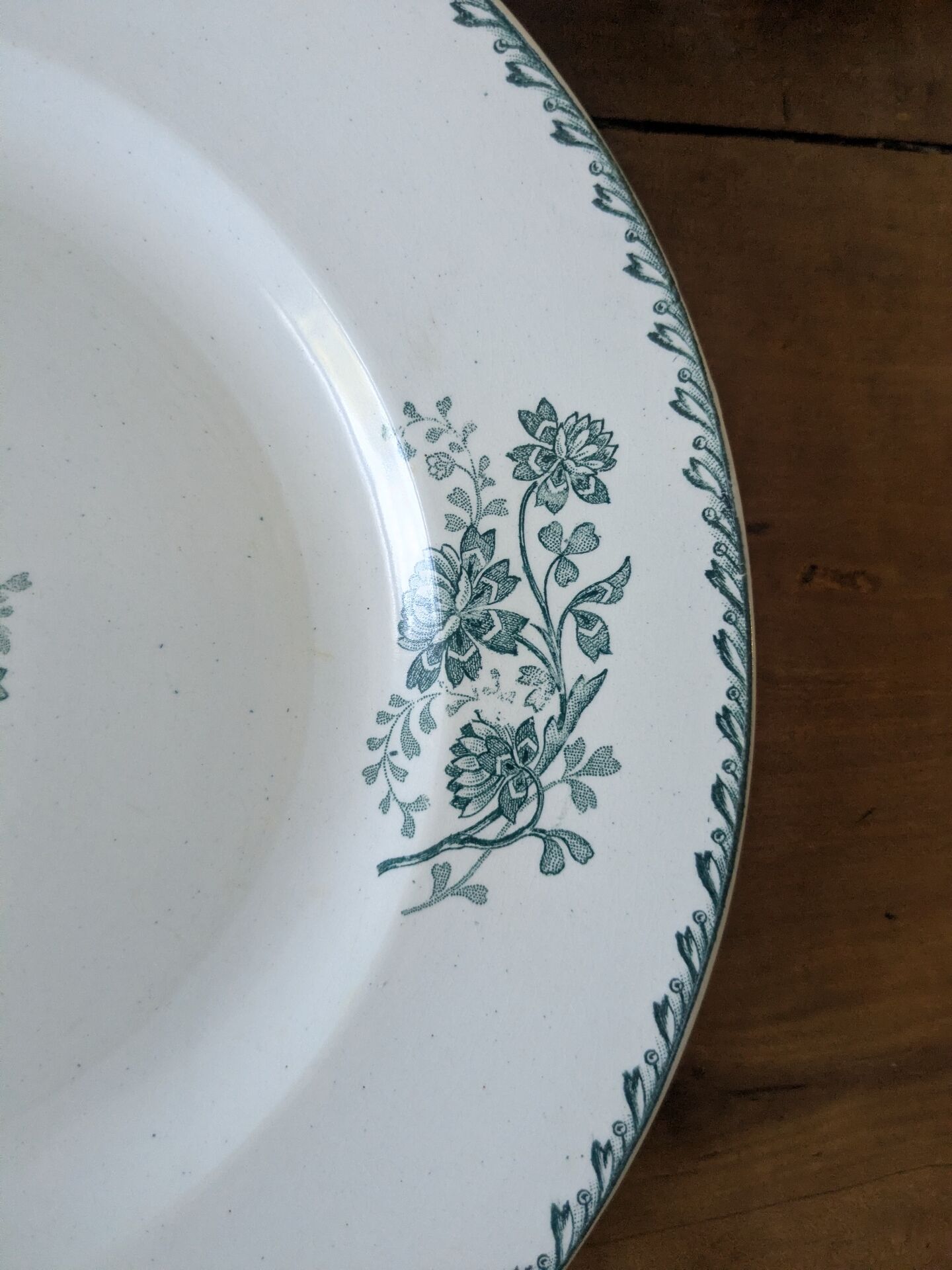 Assiettes plates Saint Amand Richelieu