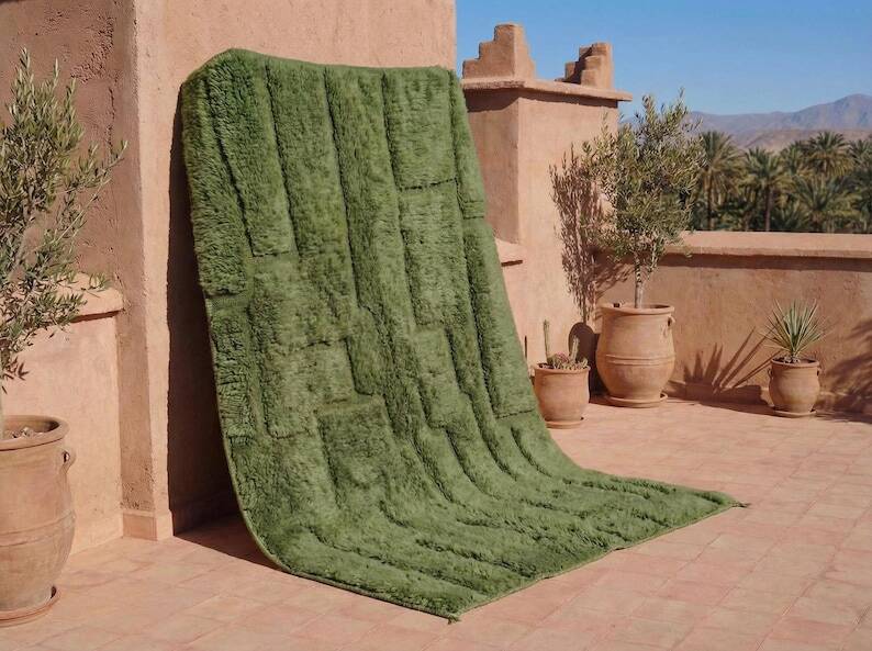 Handmade Moroccan rug 200cm x 300cm
