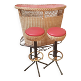 Rattan bar
