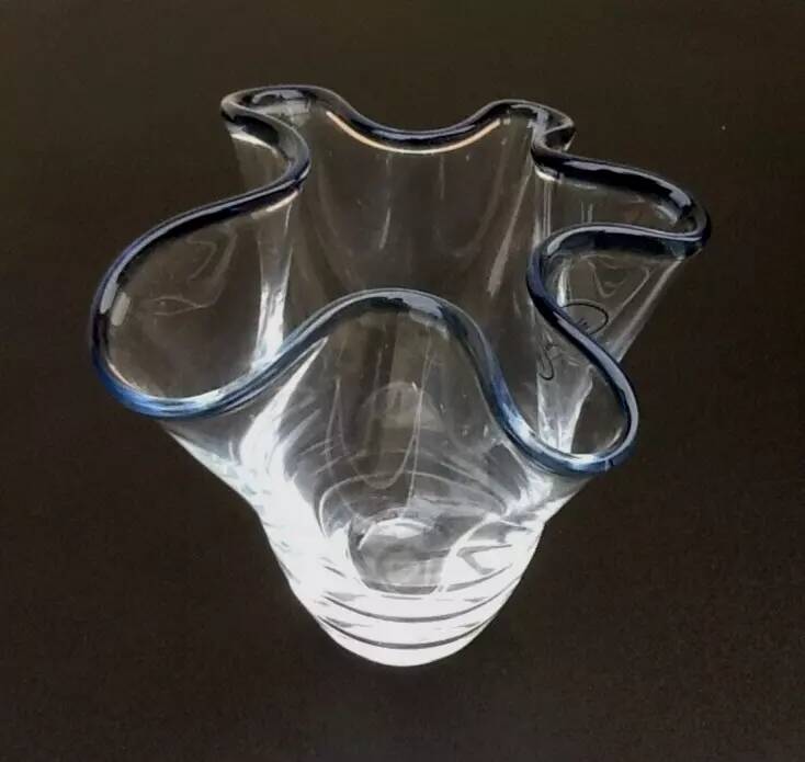 Villeroy and Boch cornet vase “Blossom” collection