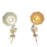 Paire d’appliques anciennes en bronze doré et tulipes Art déco
