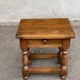 Tabouret table de chevet espagnole en chêne massif années 50