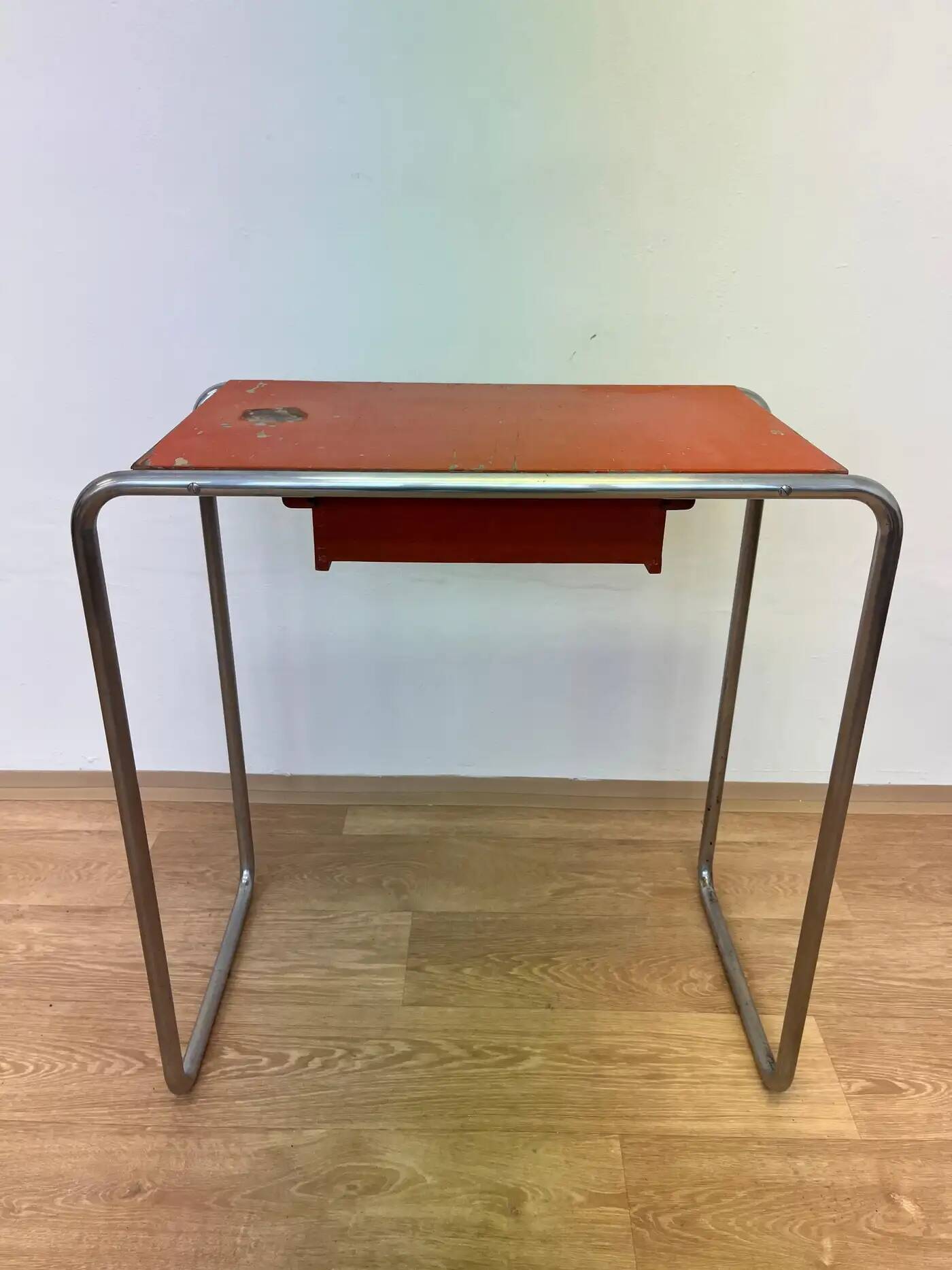 Bauhaus tubular steel chrome table model R12 by Robert Slezak - 1930s