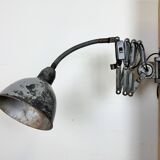 Applique murale industrielle grise en forme de ciseaux, Elektroinstala, années 1960