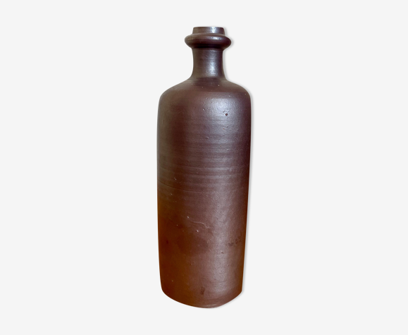 Bouteille en grès