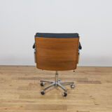 Mid-century swivel office chair by Gordon Russell, United Kingdom, 1970s