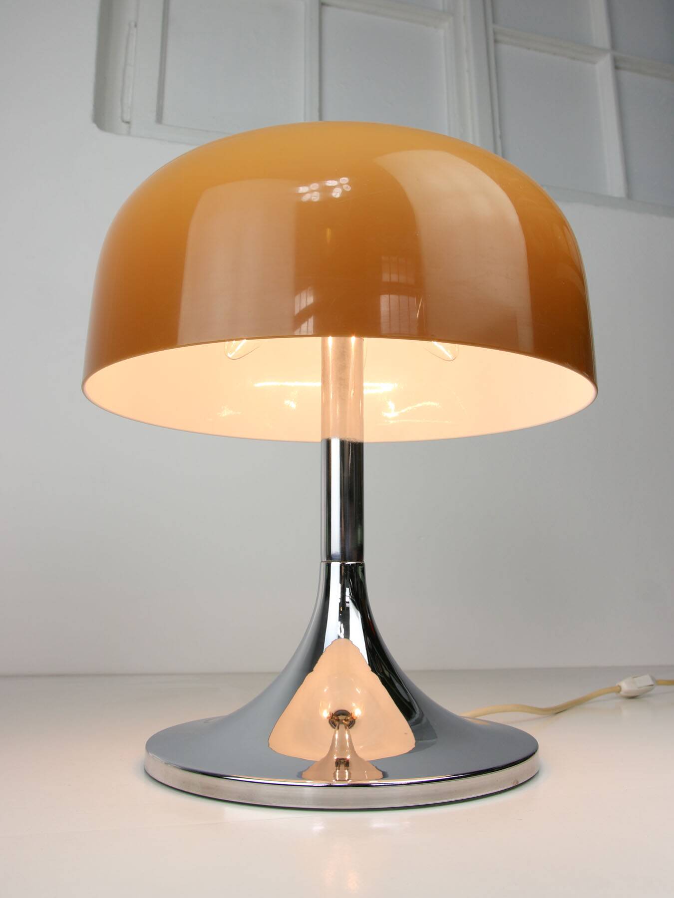 Space Age Medusa Table Lamp by Luigi Massoni for Guzzini