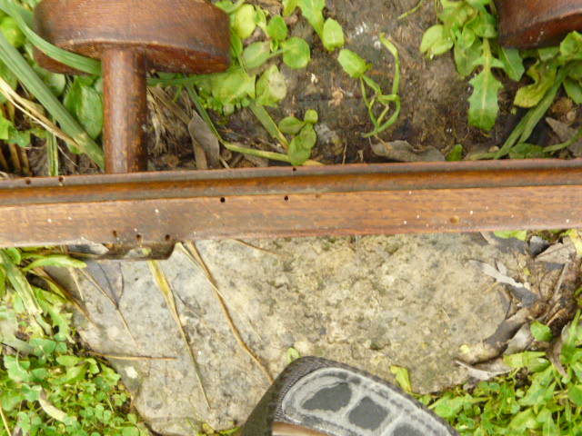 Coatrack wood 6 hooks industrial or school