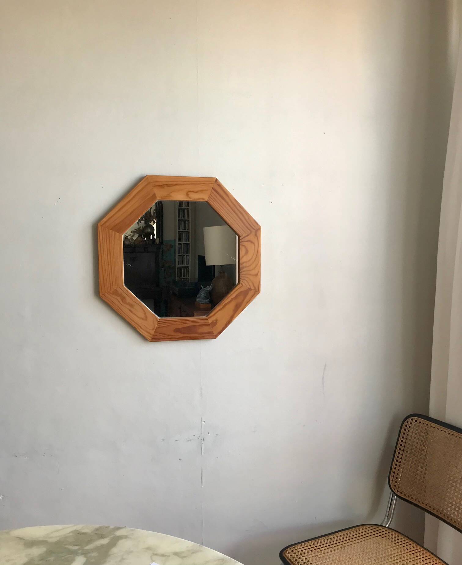 Miroir octogonal en pin, années 1980