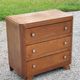 Commode vintage en chêne pieds compas 3 tiroirs des années 50
