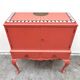 Sunny Side Up – Cabinet vintage peint à la main