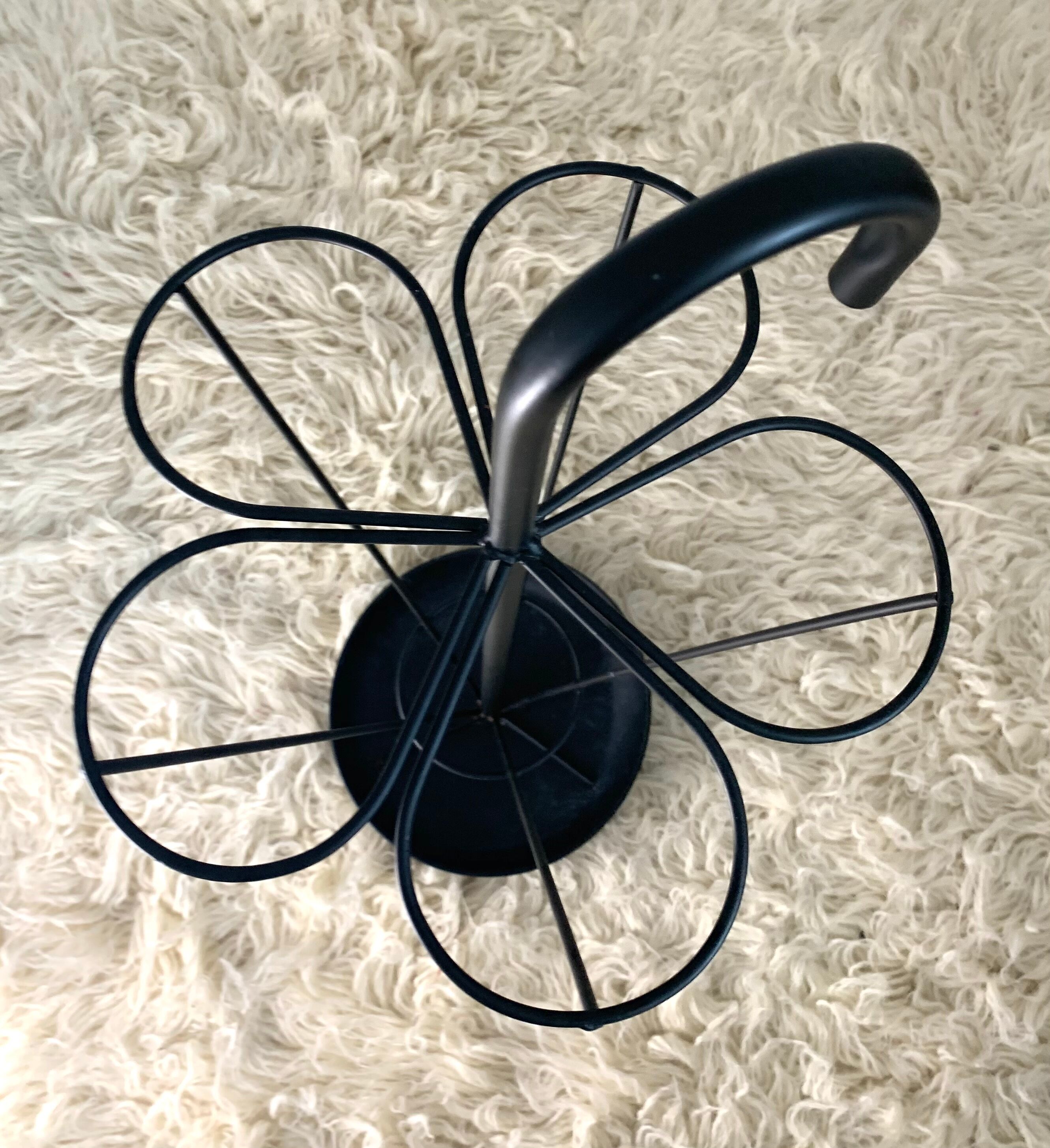 Metal umbrella holder
