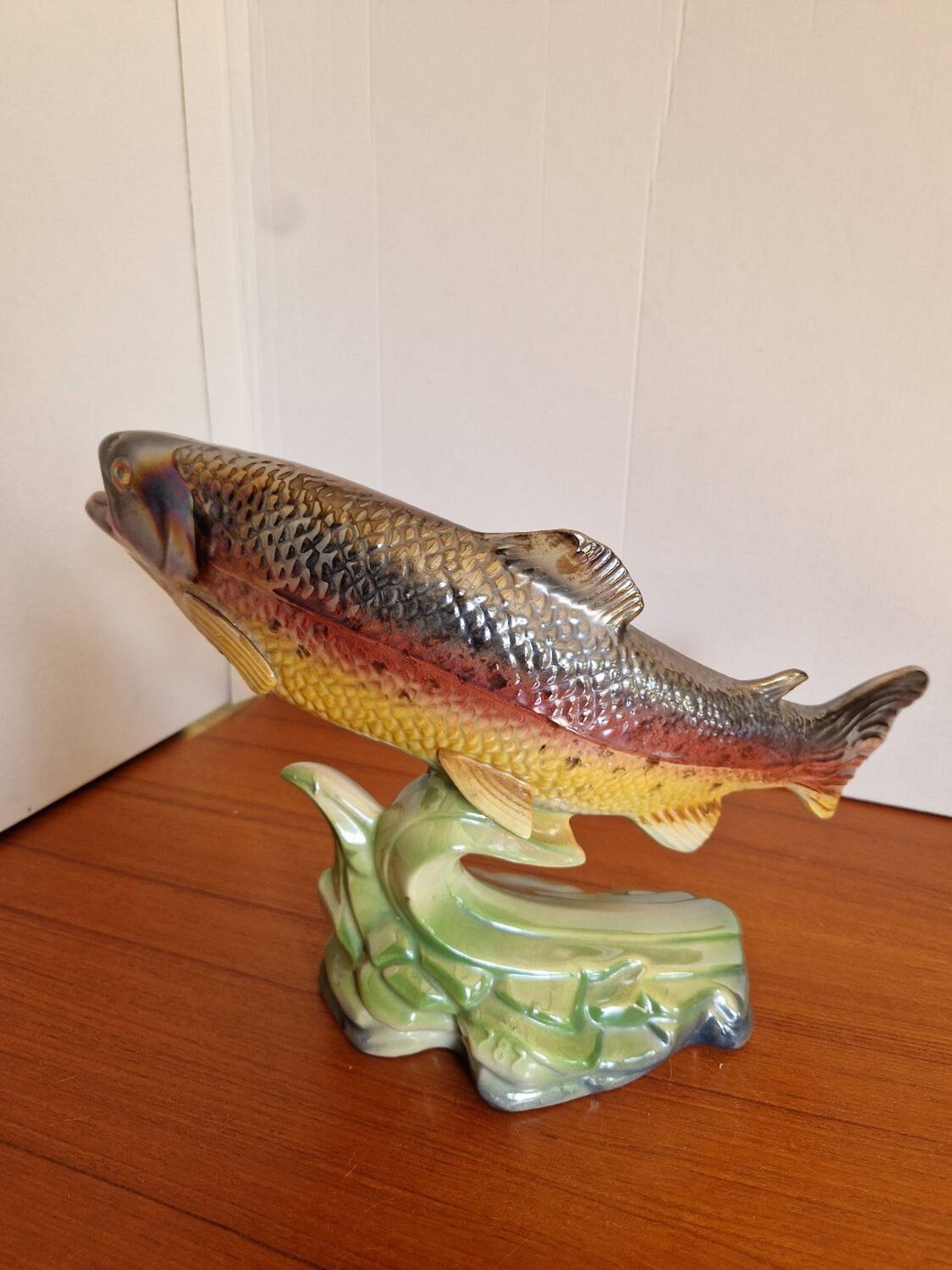 La Truite Arc-en-Ciel par H. Bequet En Faience Modèle 787