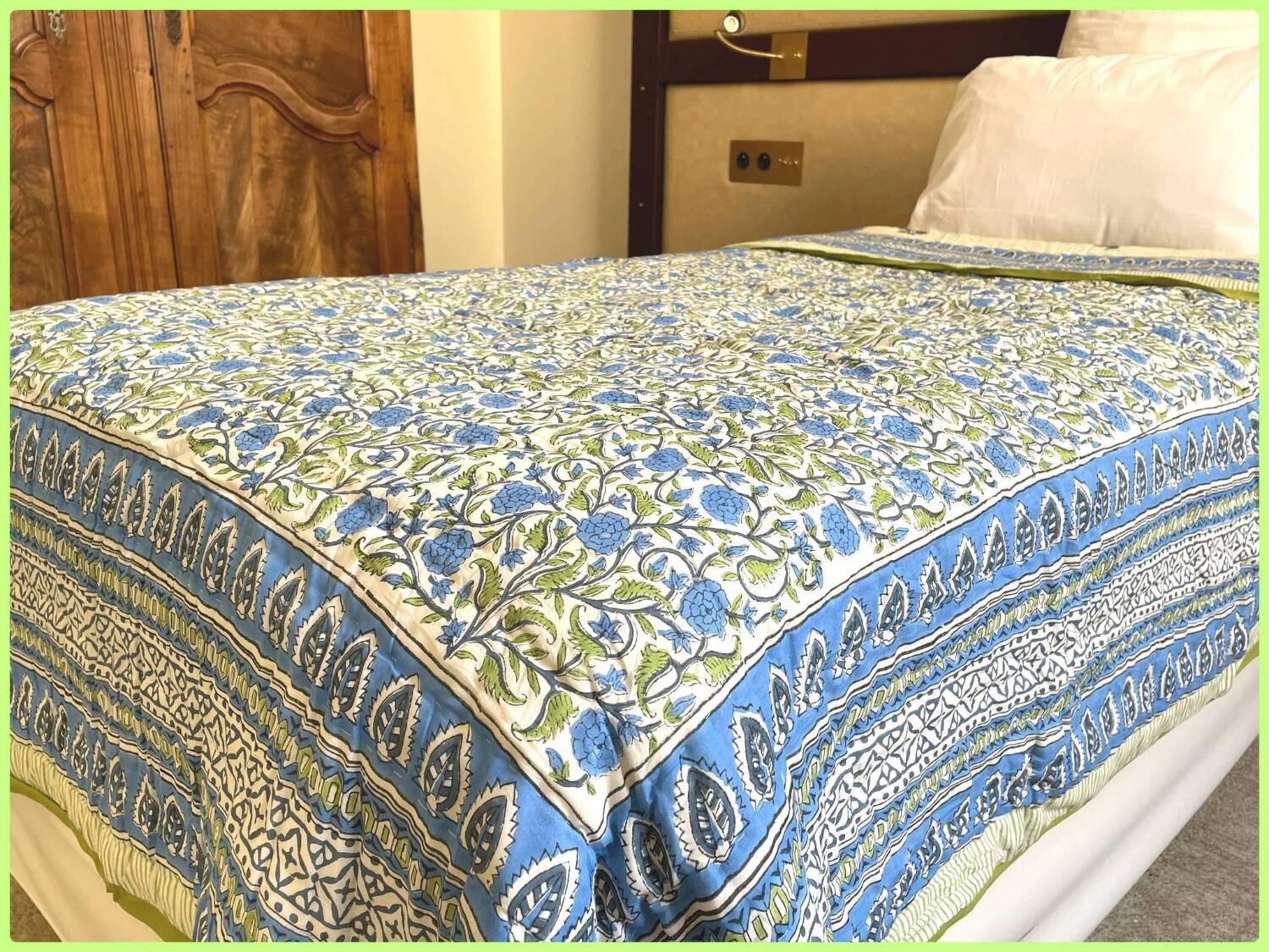 Reversible Quilt Handblock Print