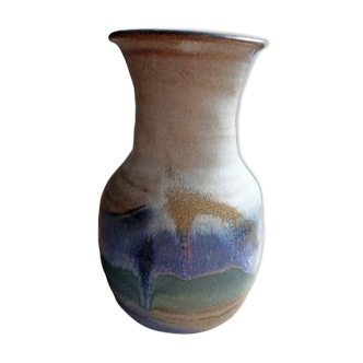 Ceramic vase