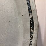 Faience dish "black ass" with floral pattern 18th century