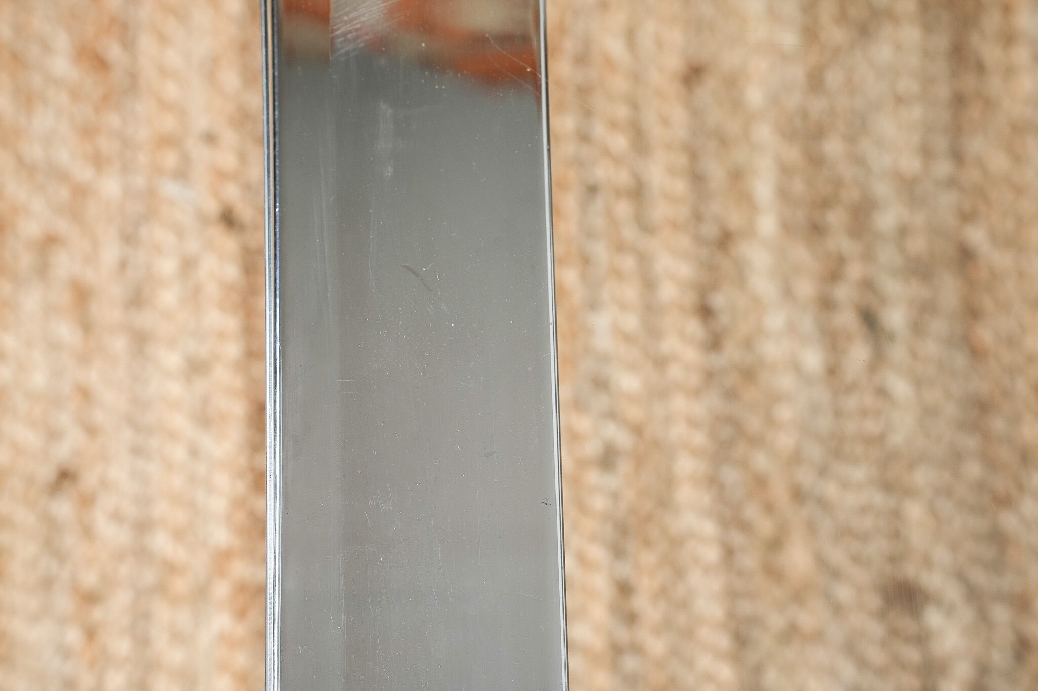 Chrome coffee table with its bisauté glass