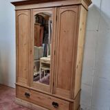 Armoire anglaise en pin