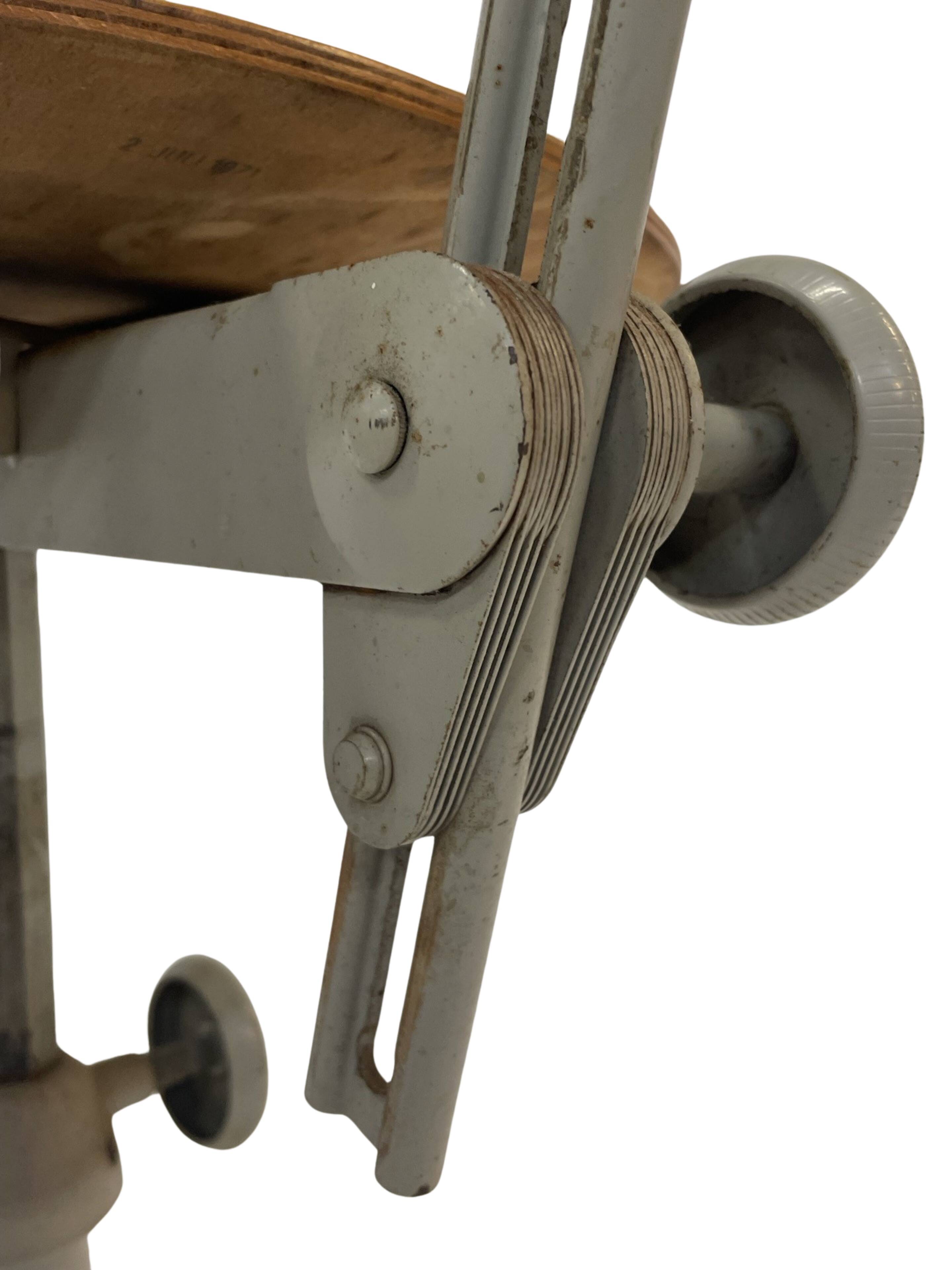 Friso Kramer work chair from Ahrend de Cirkel dutch design