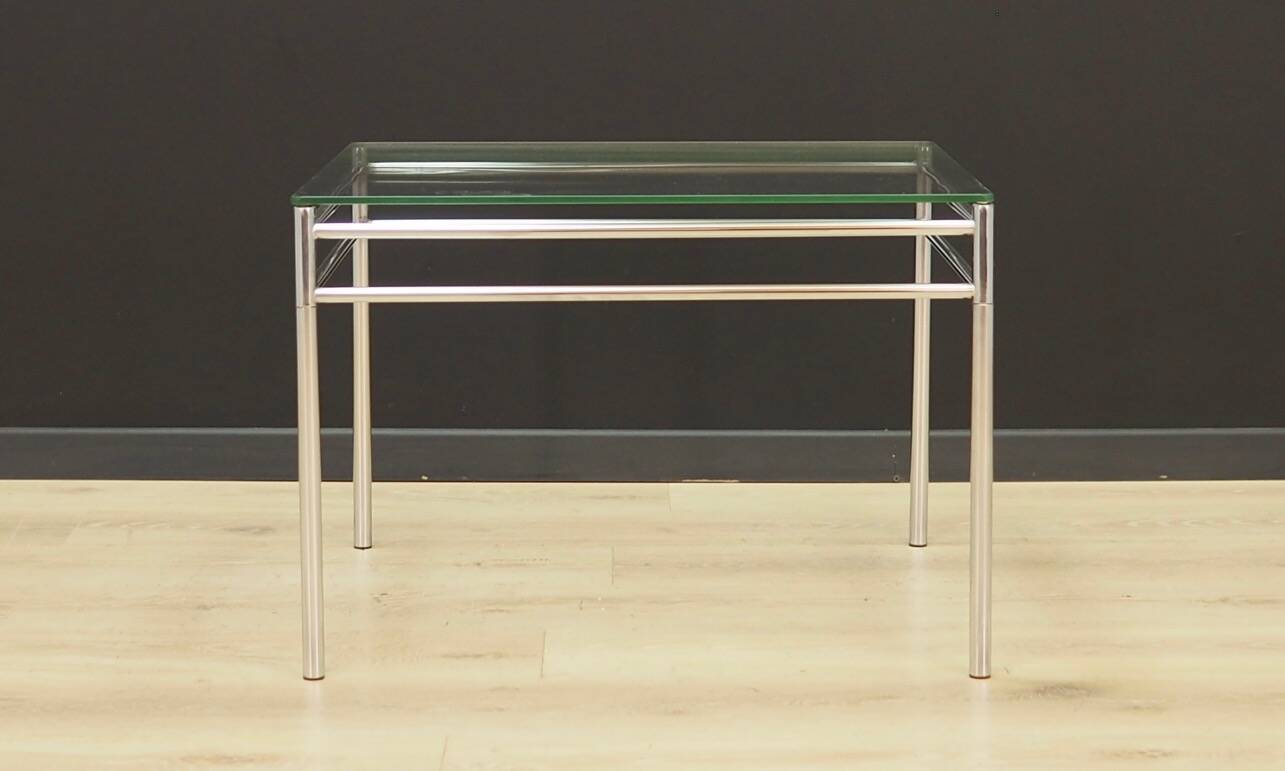 Table basse danoise, années 1960