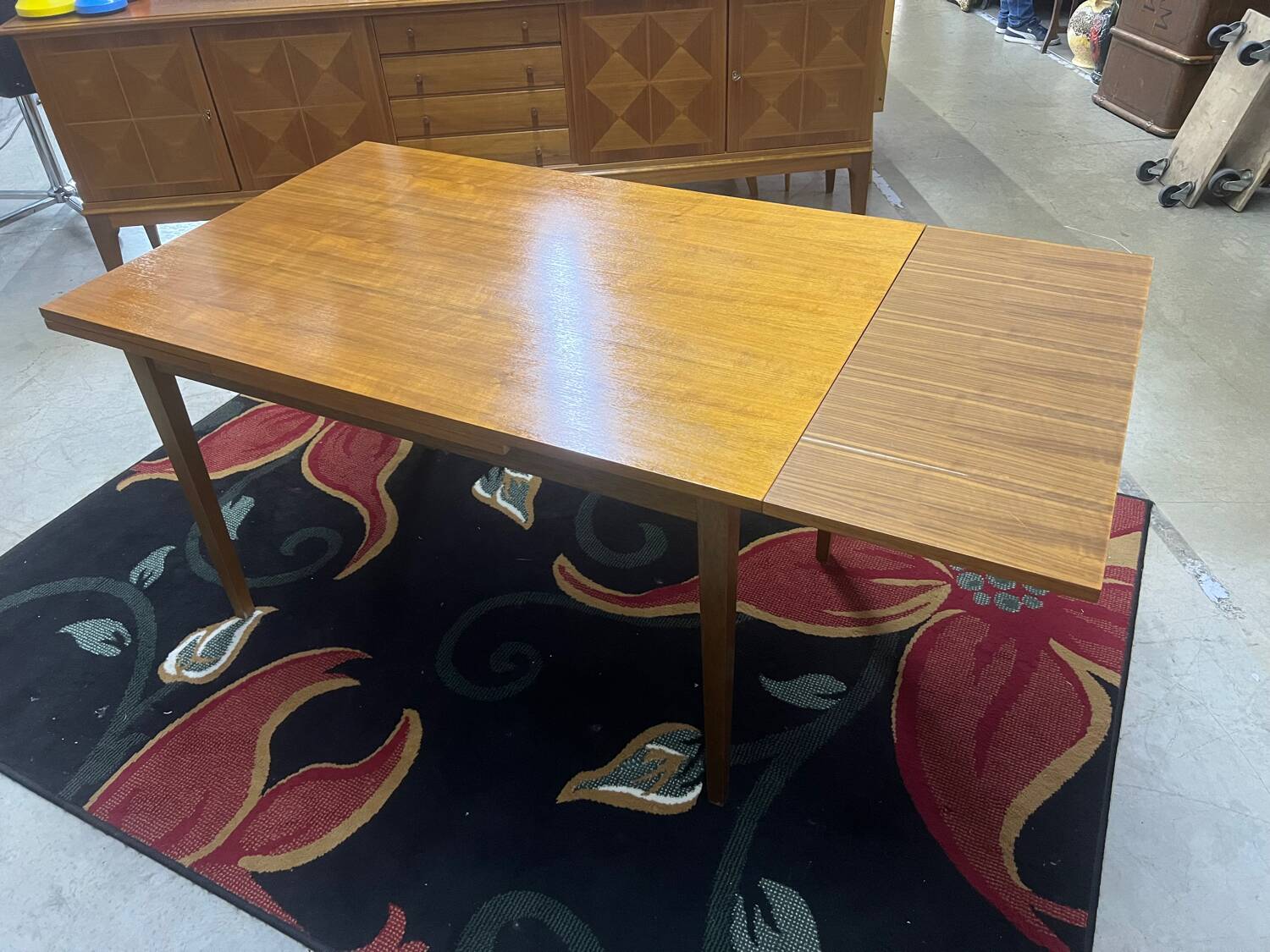 Vintage Scandinavian 70's dining table