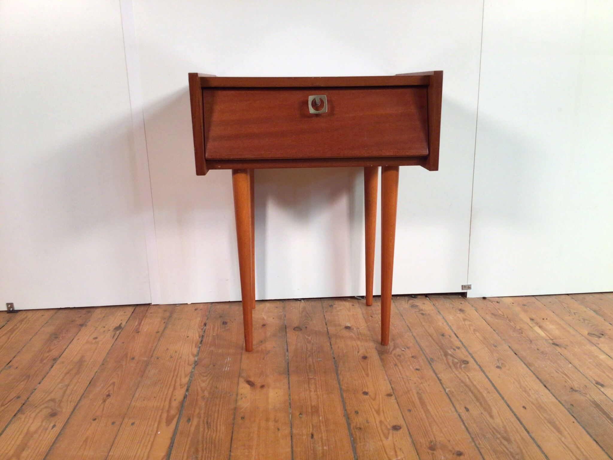 Small vintage scandinavian cabinet
