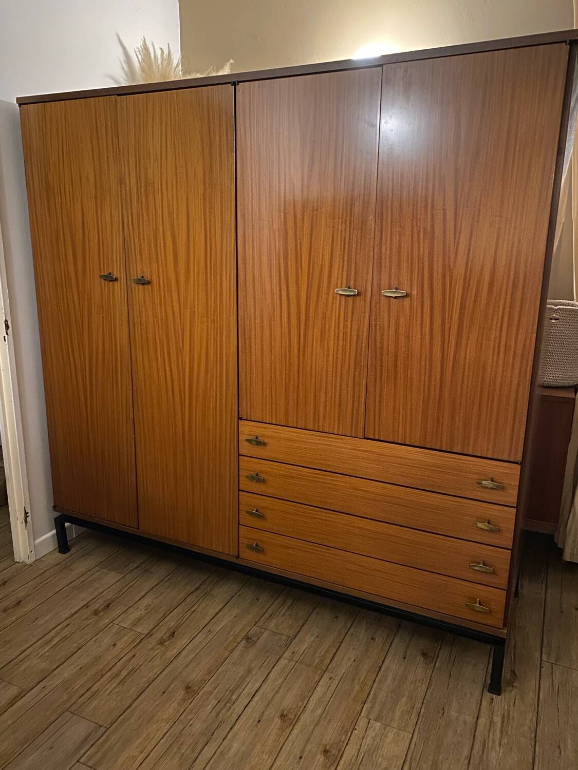Vintage wardrobe Marcel Gascoin