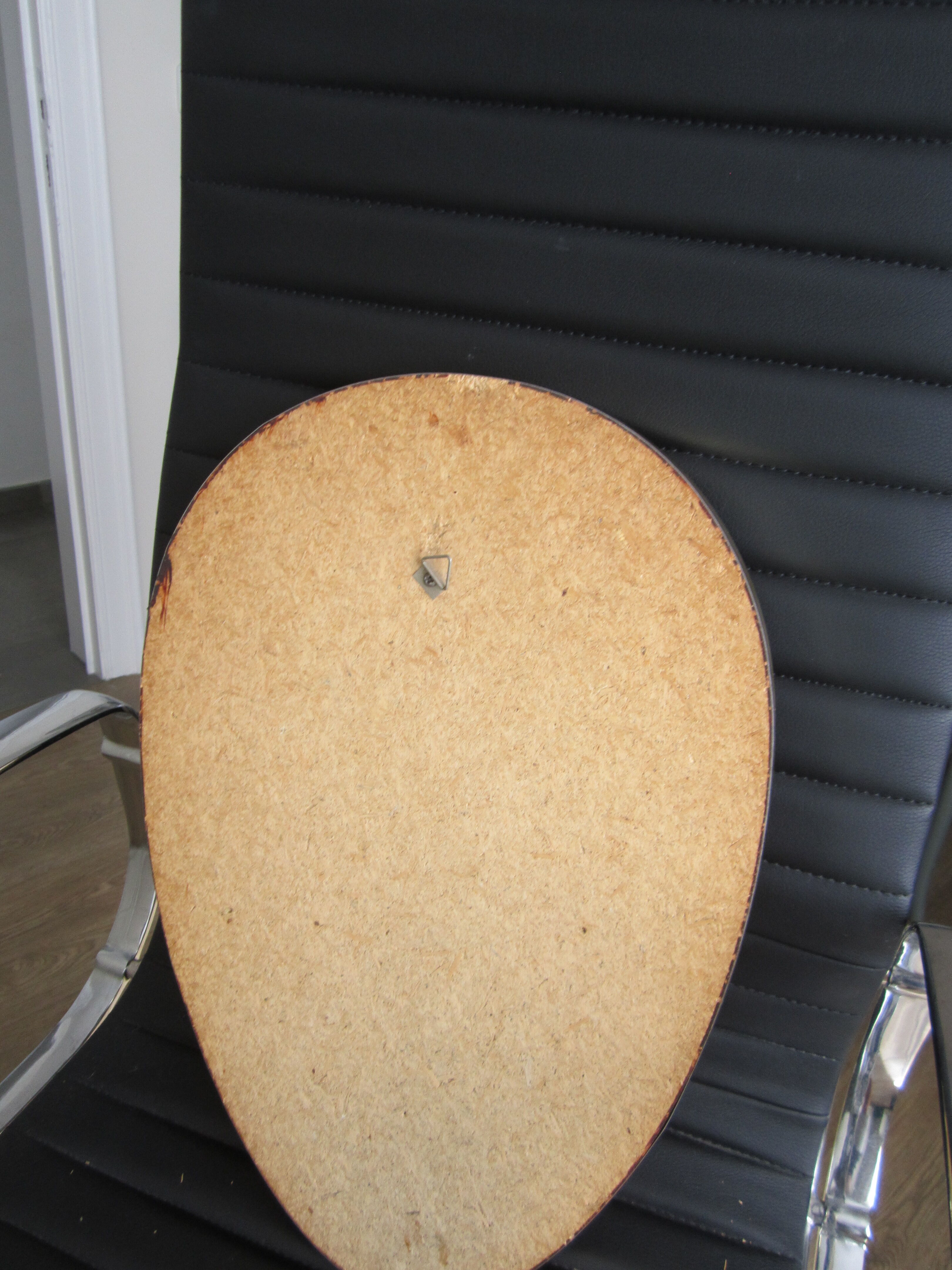 Asymmetric mirror 33x48cm