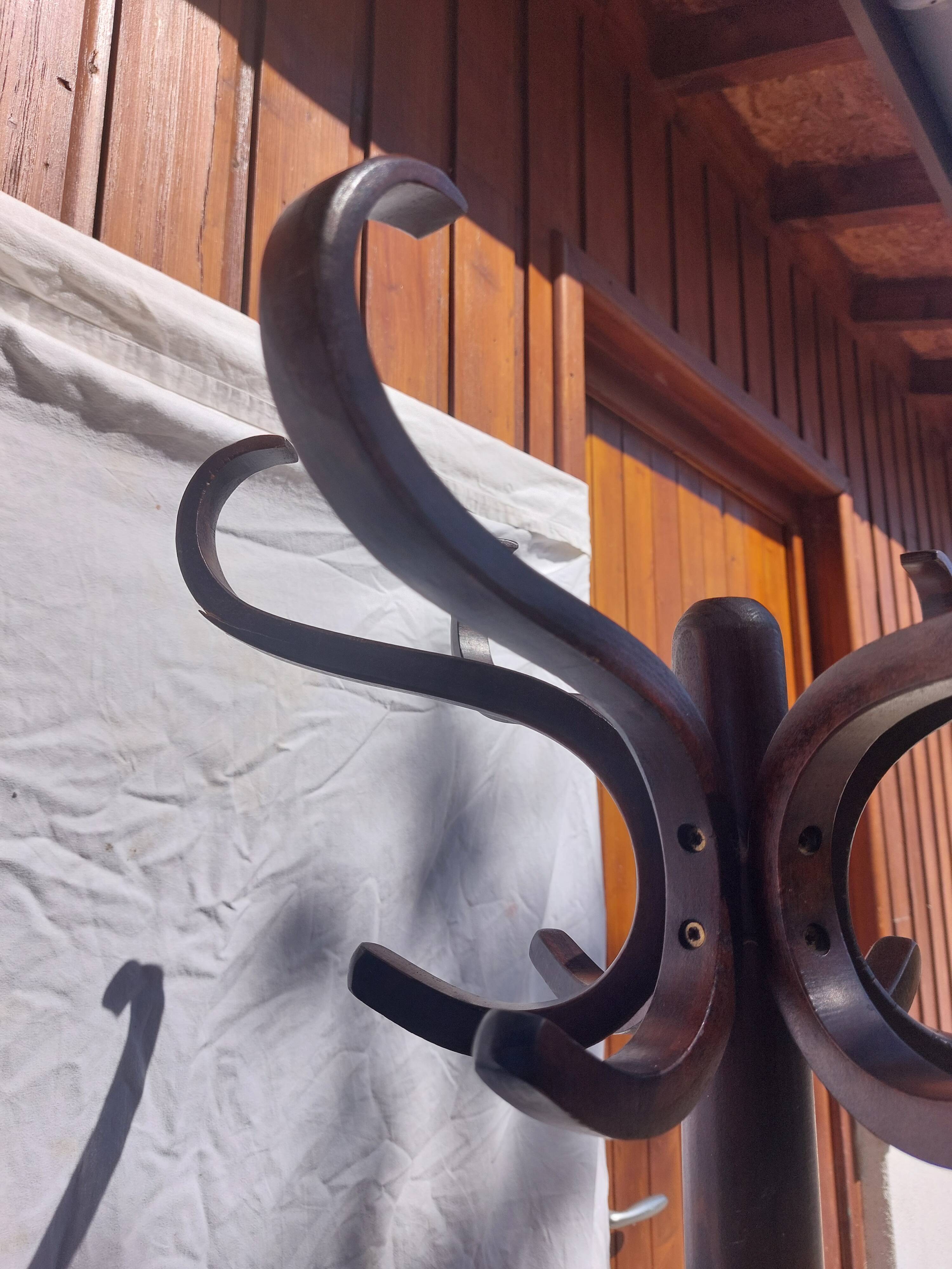 portemanteau perroquet, teinte bois foncée