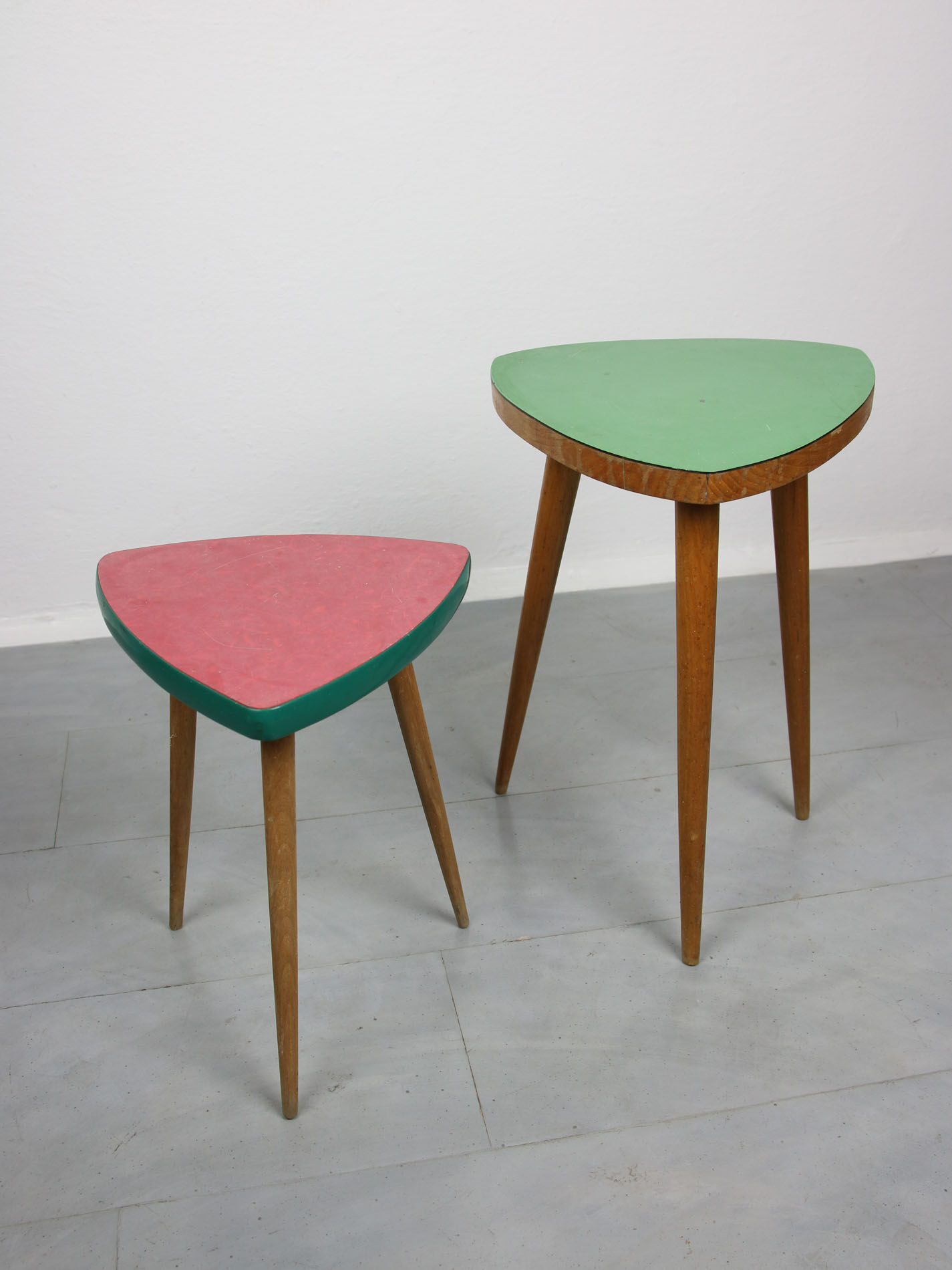 Set of 2 coffee tables