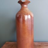 Enameled stoneware pitcher bottle