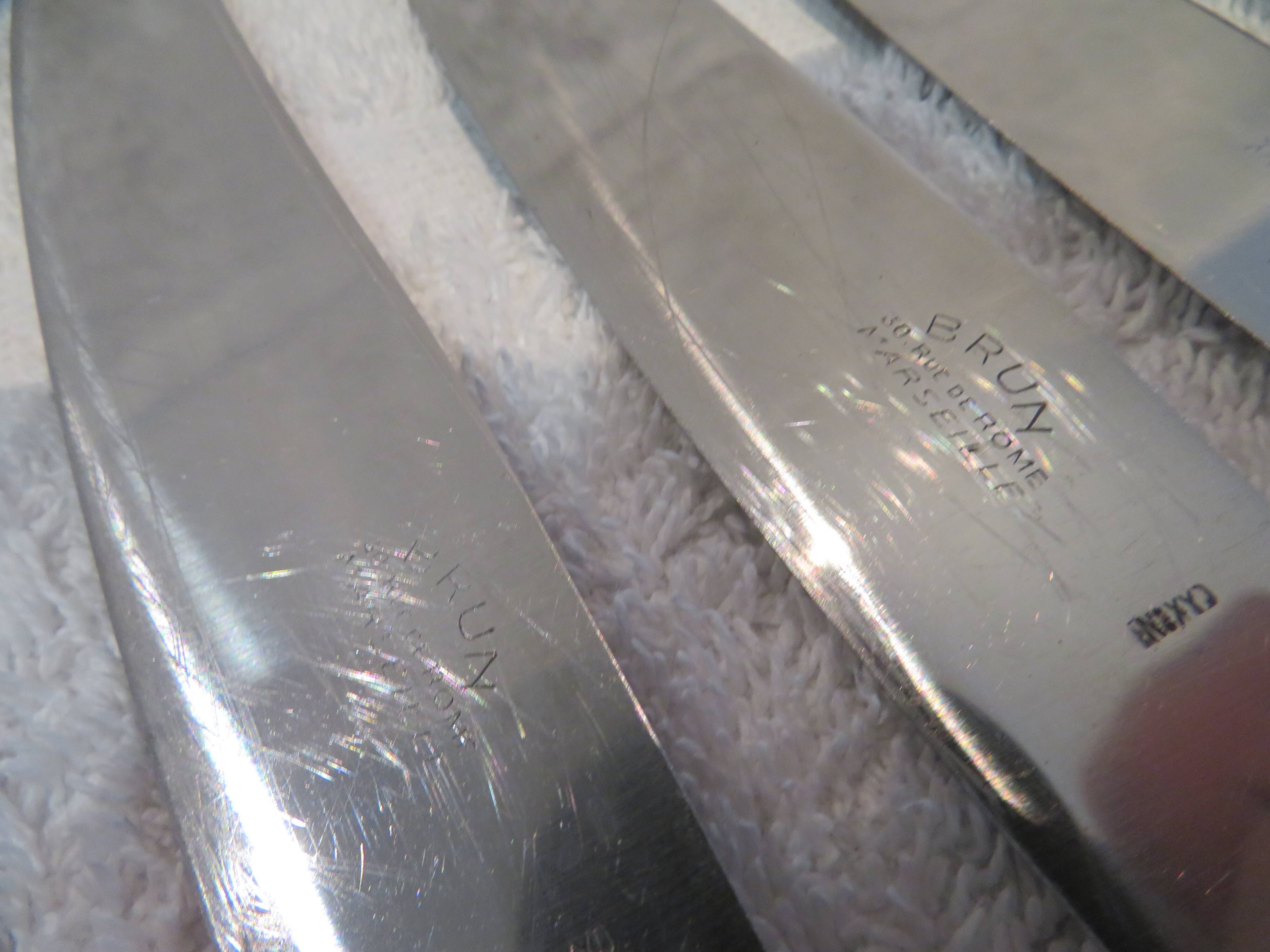 11 silver plated table knives, Ercuis goldsmith, Louis XVI roses model