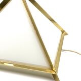 Lampe de table pyramidale en laiton doré, Christos, Italie 1970