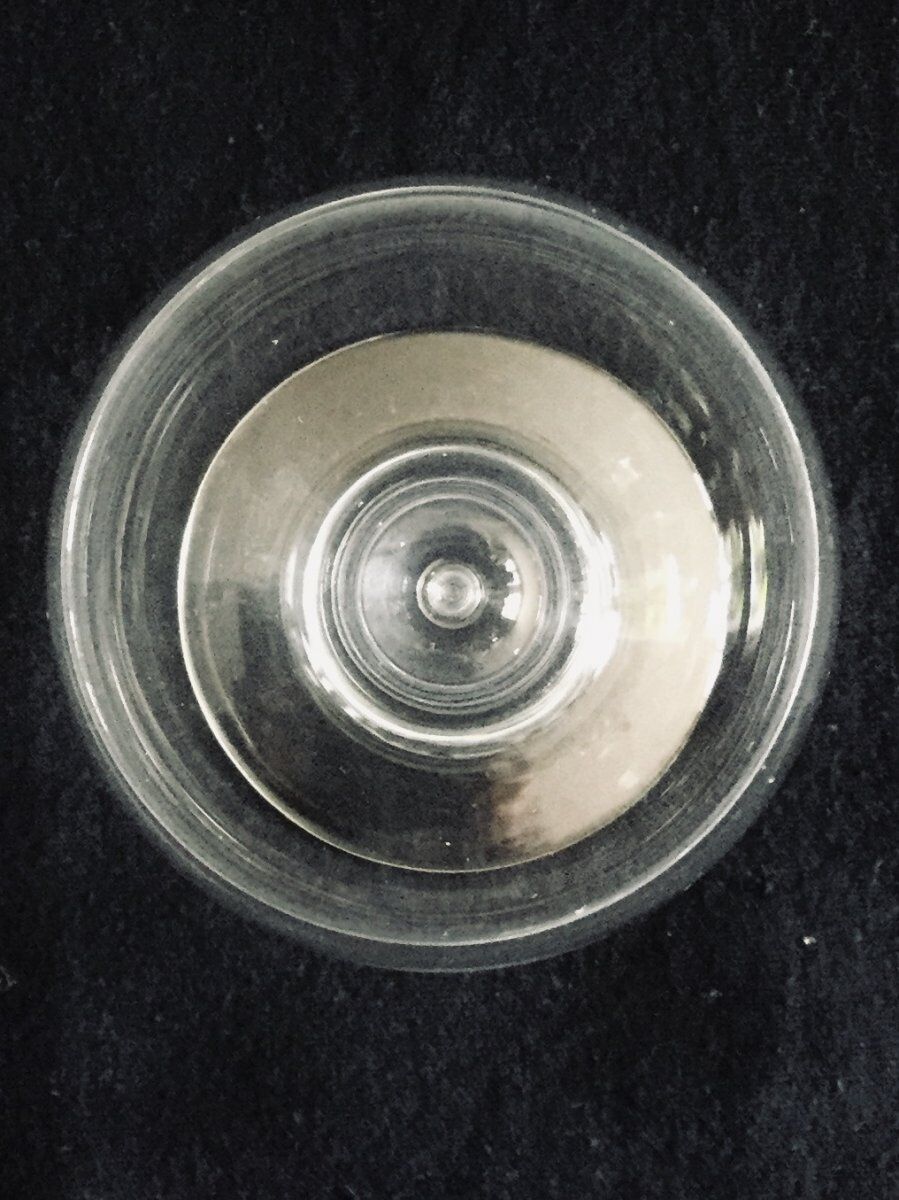 Set of 10 white wine glasses in Baccarat crystal model Saint Rémy