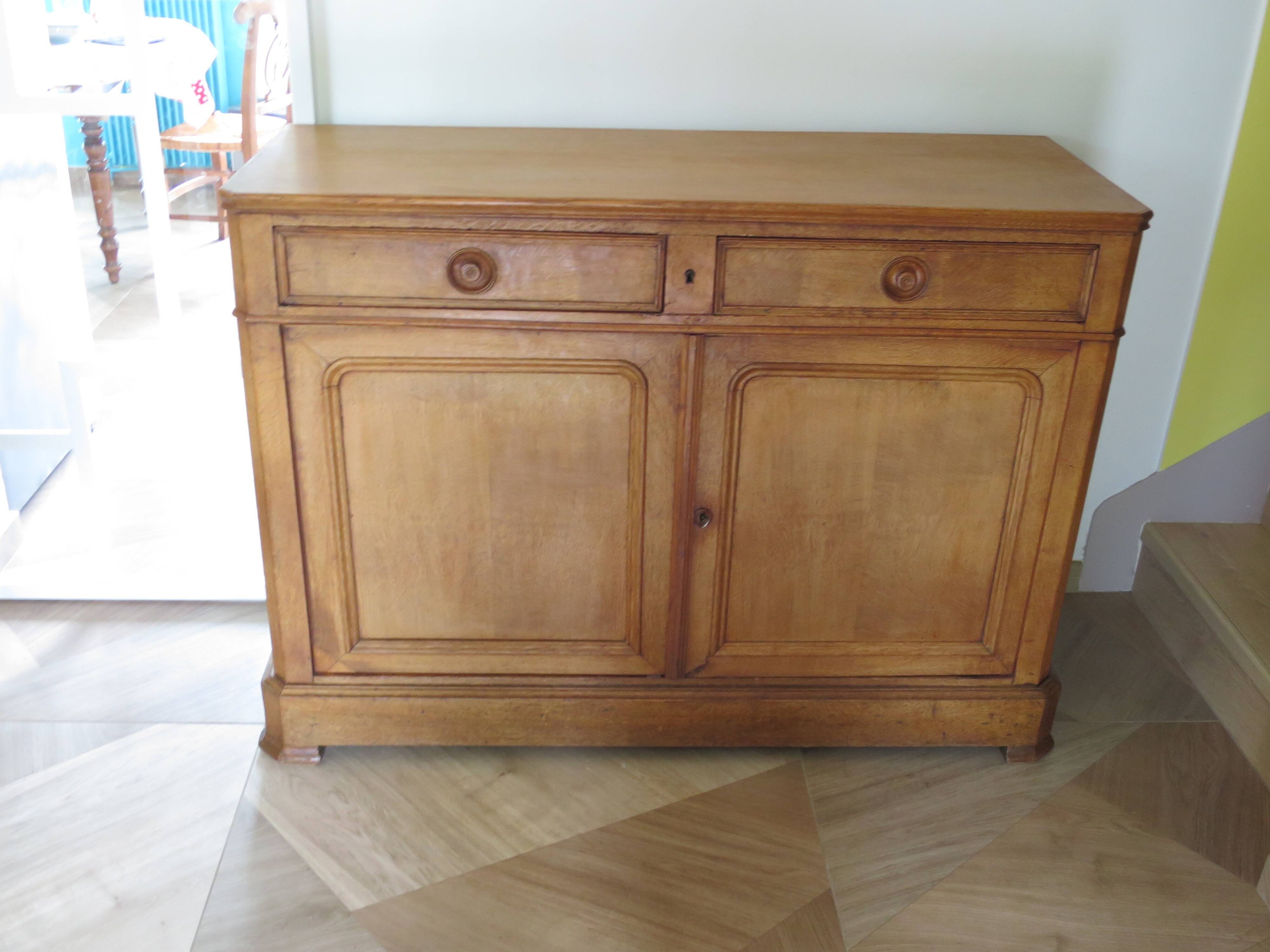 Old - Beautiful solid oak sideboard - 2 doors - 2 drawers in golden oak color